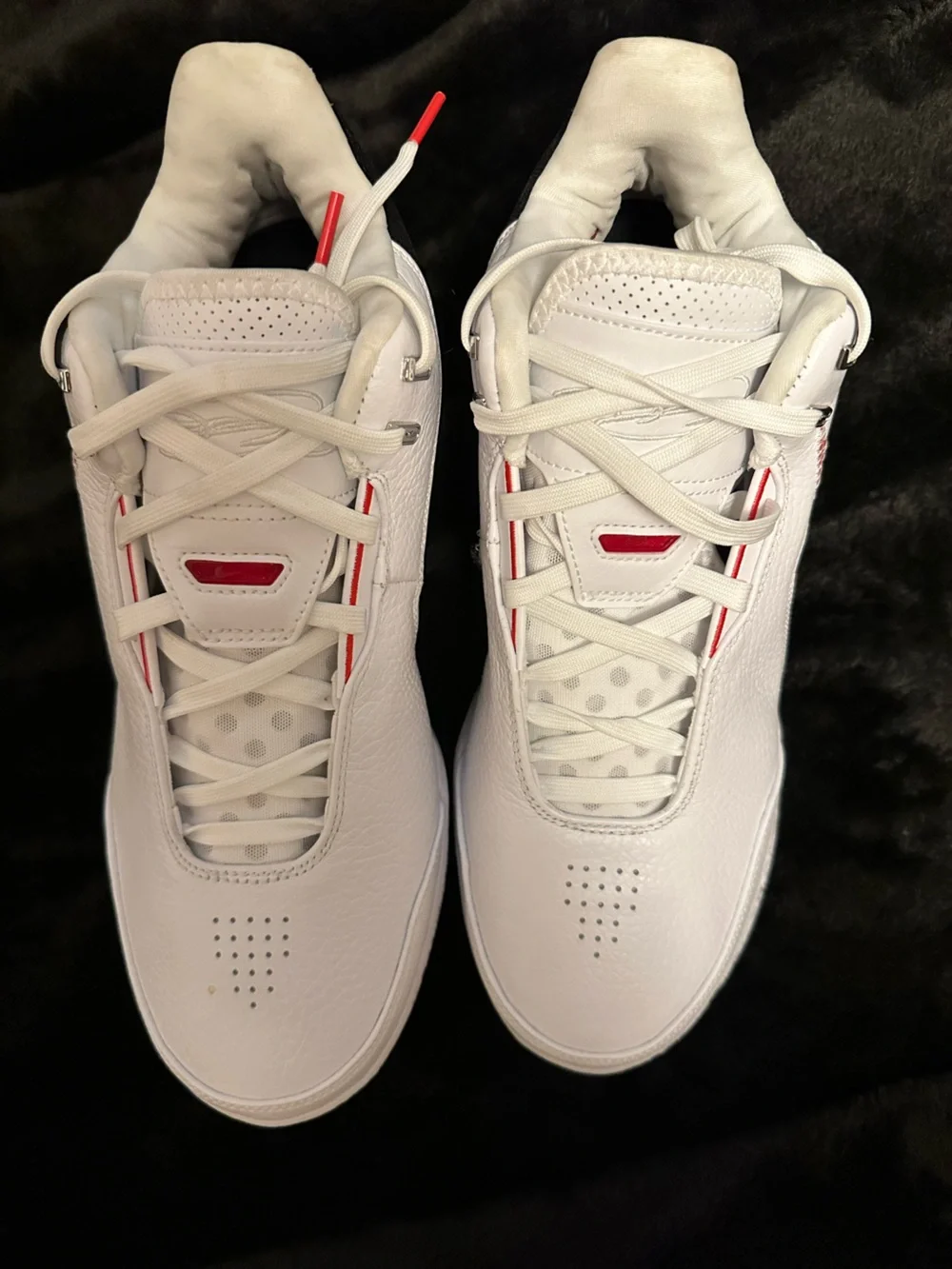 NEW LeBron NXXT Gen AMPD Basketball Shoes White/ Red/Black Sz 11.5 *READ